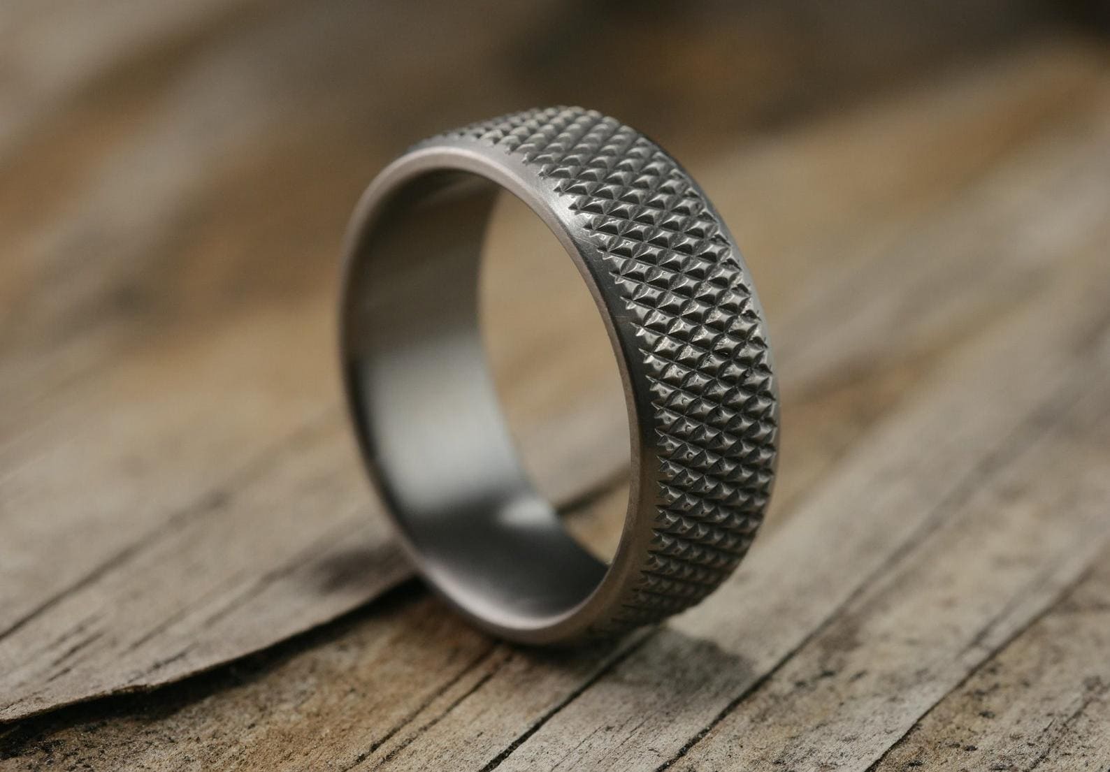 Diamond Knurl Diamond Knurl