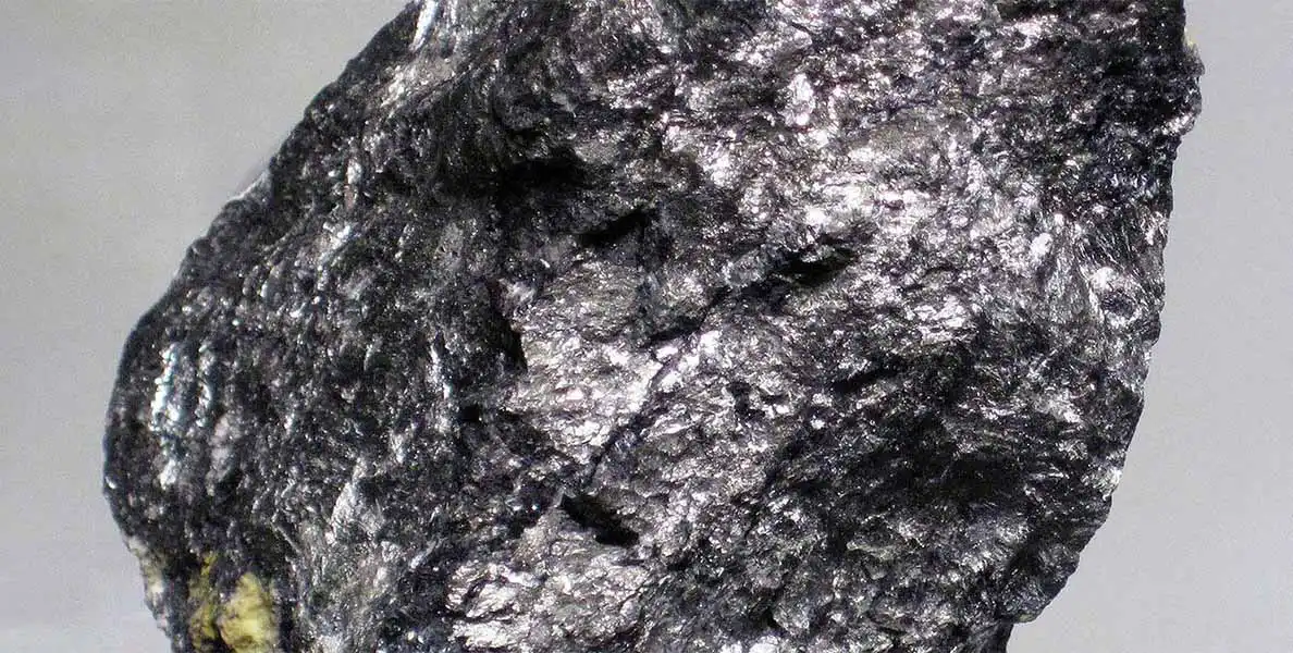 XMAKE - antimony mineral