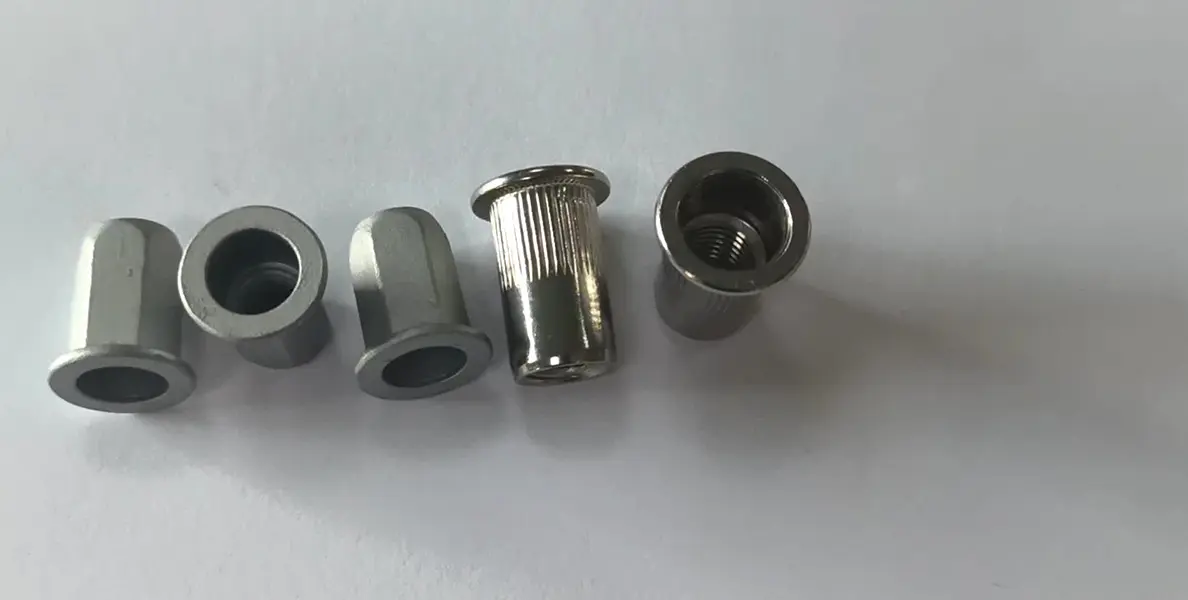 XMAKE_blind threaded insert nuts