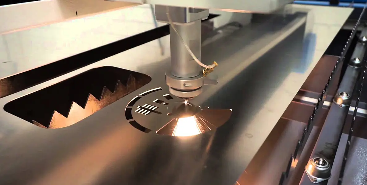 XMAKE_laser cutting with stainless steel